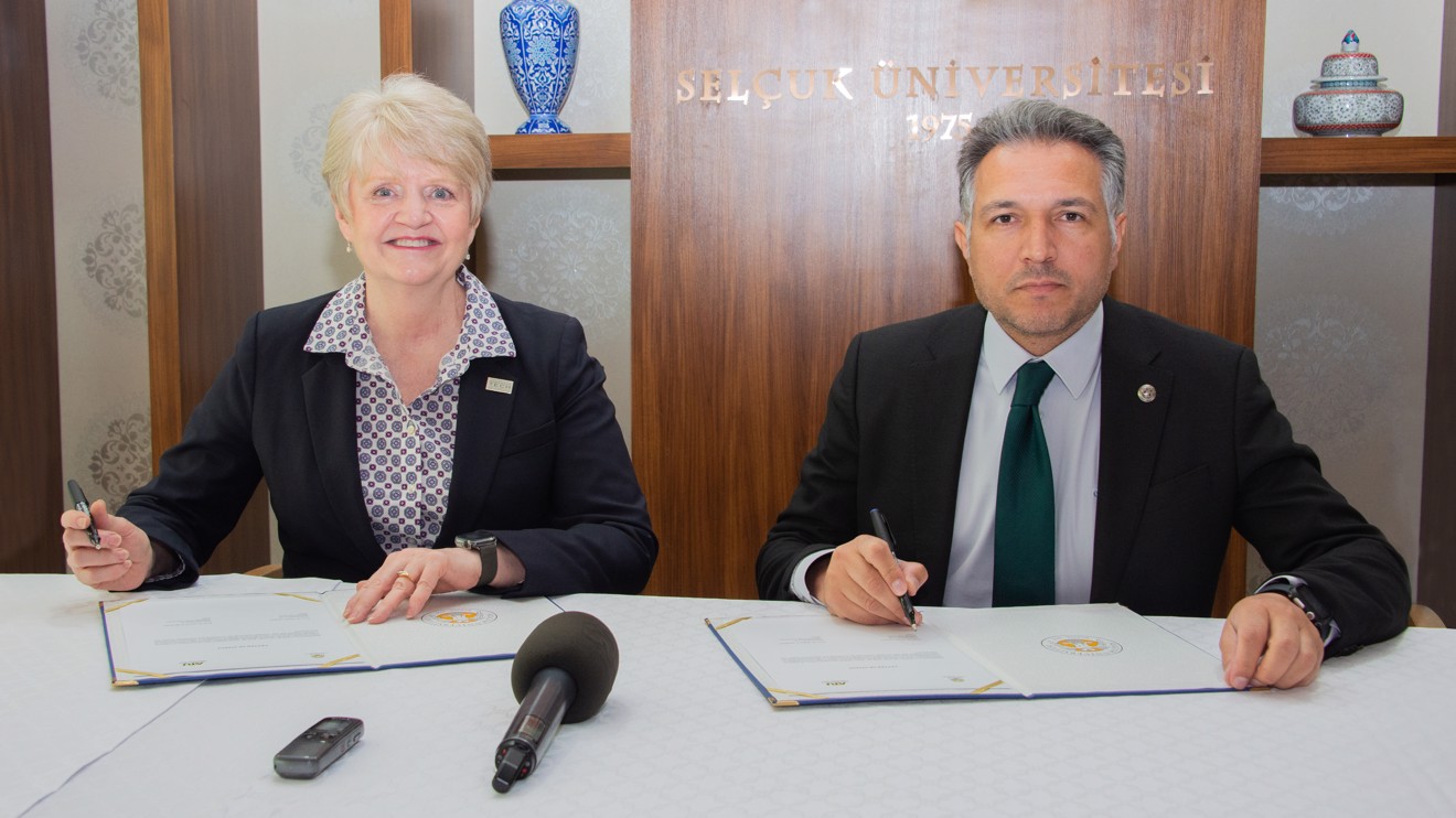 ABD heyeti, Selçuk Üniversitesine hayran kaldı